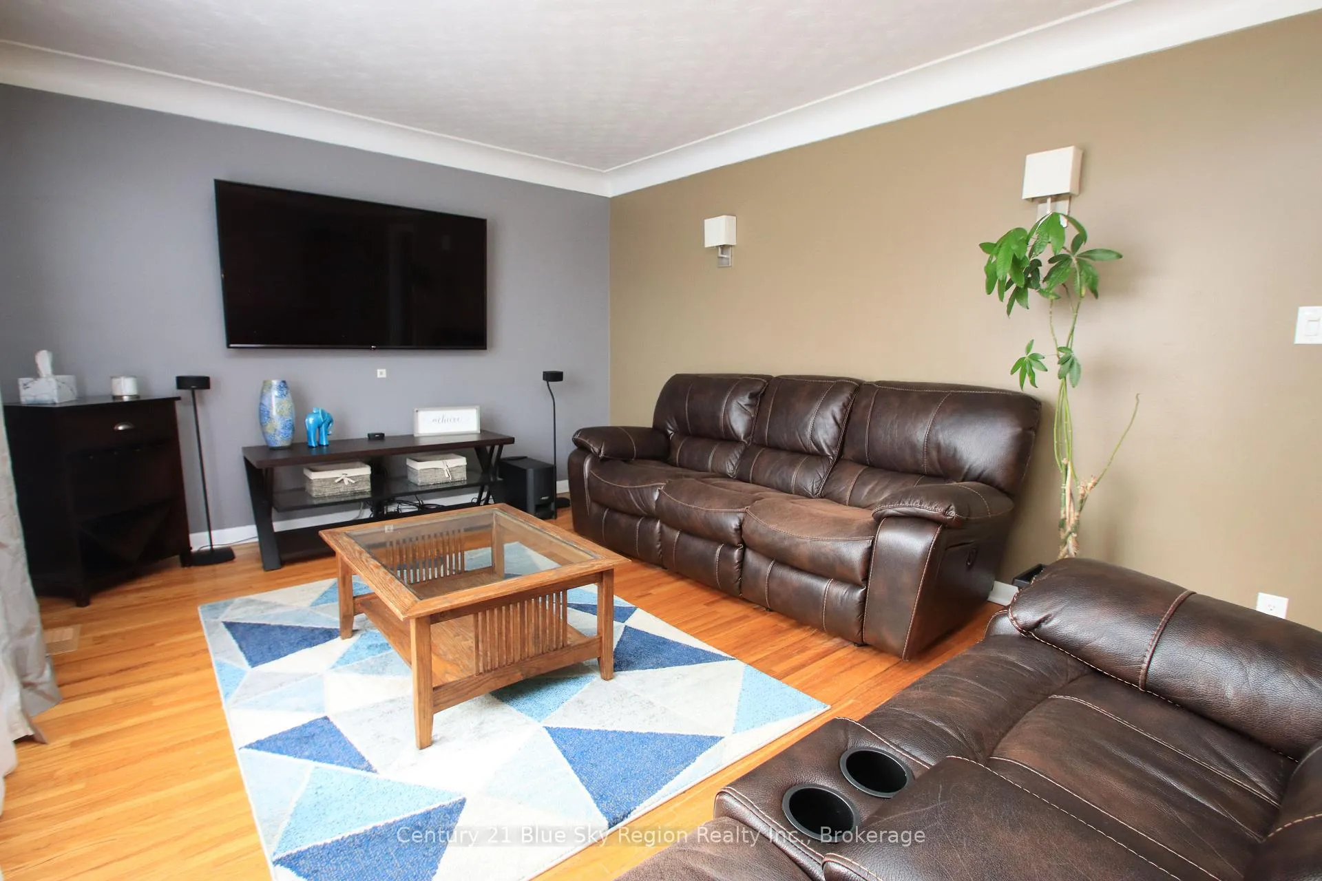 Photo 6 of 127 Bennett Street, North Bay, Widdifield — HOMEH