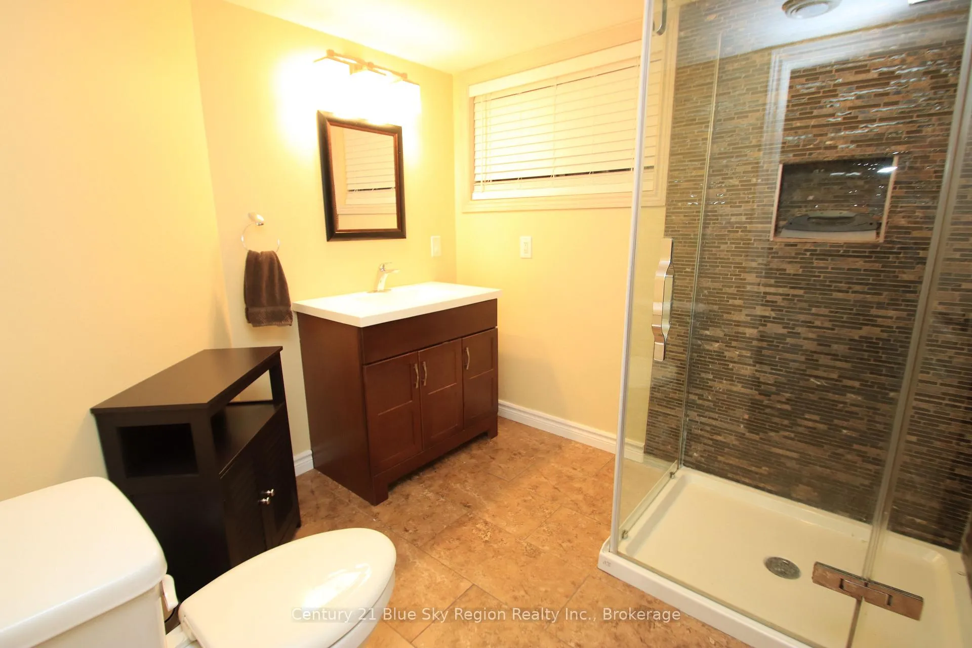 Photo 25 of 127 Bennett Street, North Bay, Widdifield — HOMEH