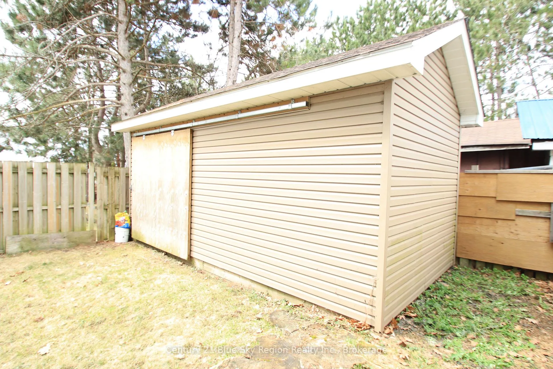 Photo 35 of 127 Bennett Street, North Bay, Widdifield — HOMEH