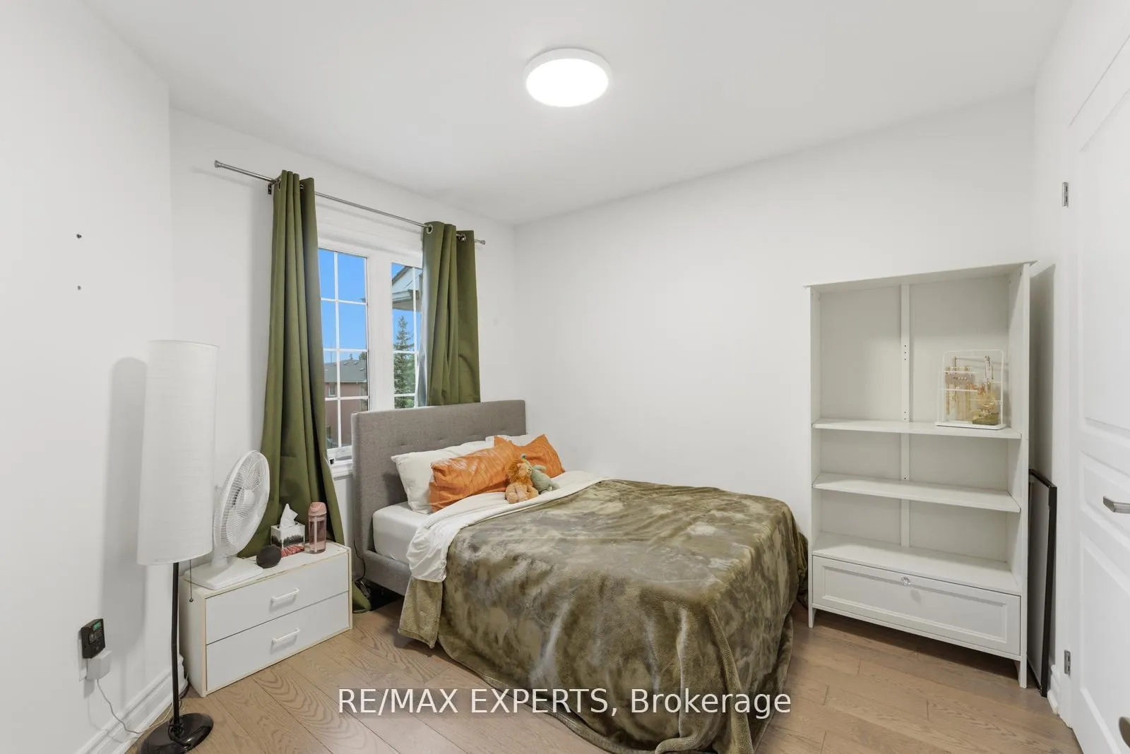 Photo 22 of 22 Wedgewood Place, Vaughan, Concord — HOMEH