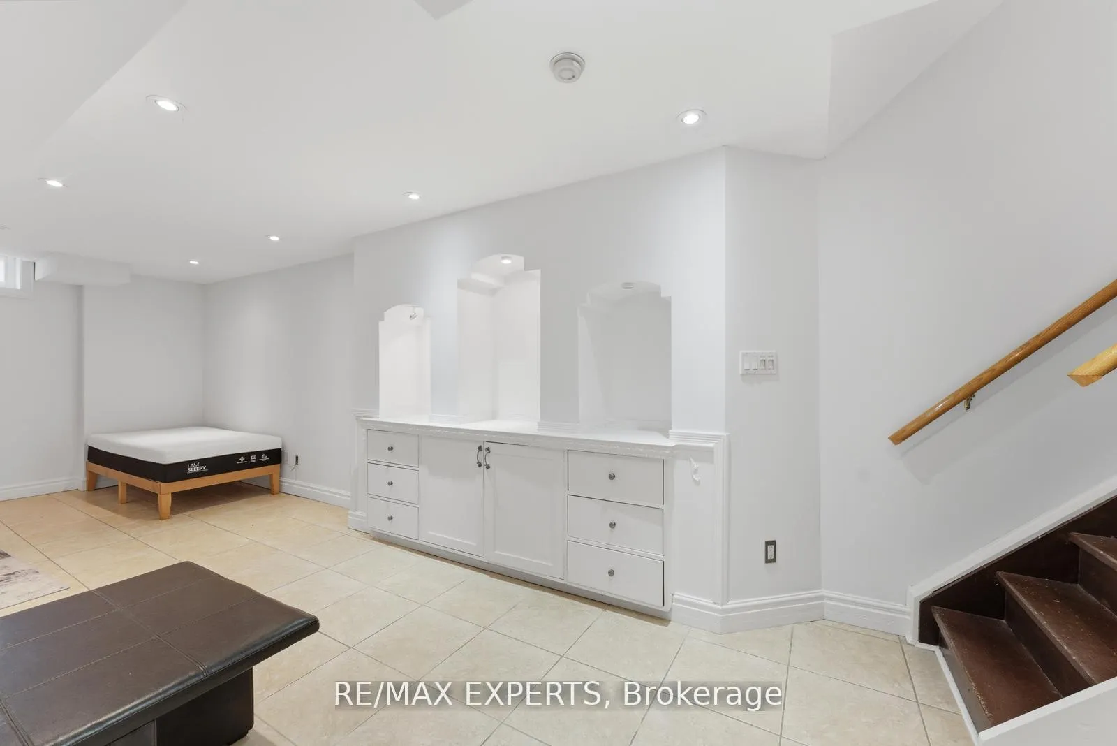 Photo 29 of 22 Wedgewood Place, Vaughan, Concord — HOMEH
