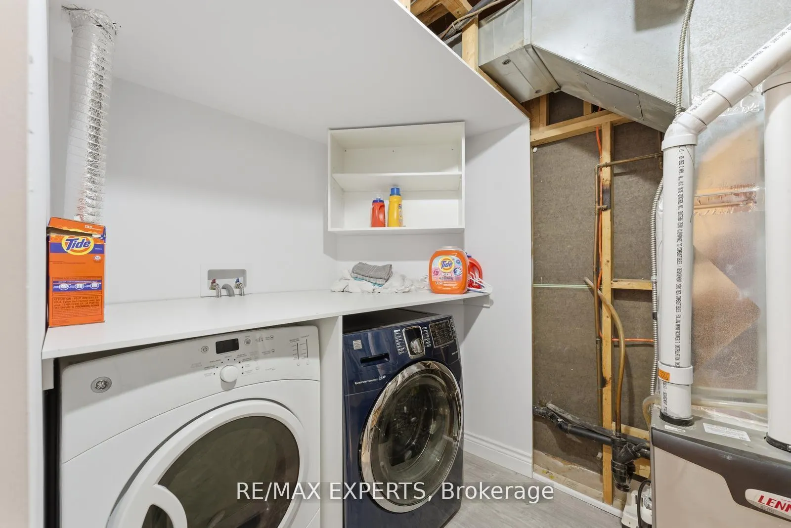 Photo 31 of 22 Wedgewood Place, Vaughan, Concord — HOMEH