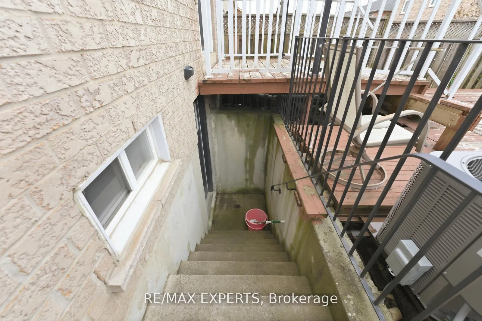 Photo 33 of 22 Wedgewood Place, Vaughan, Concord — HOMEH