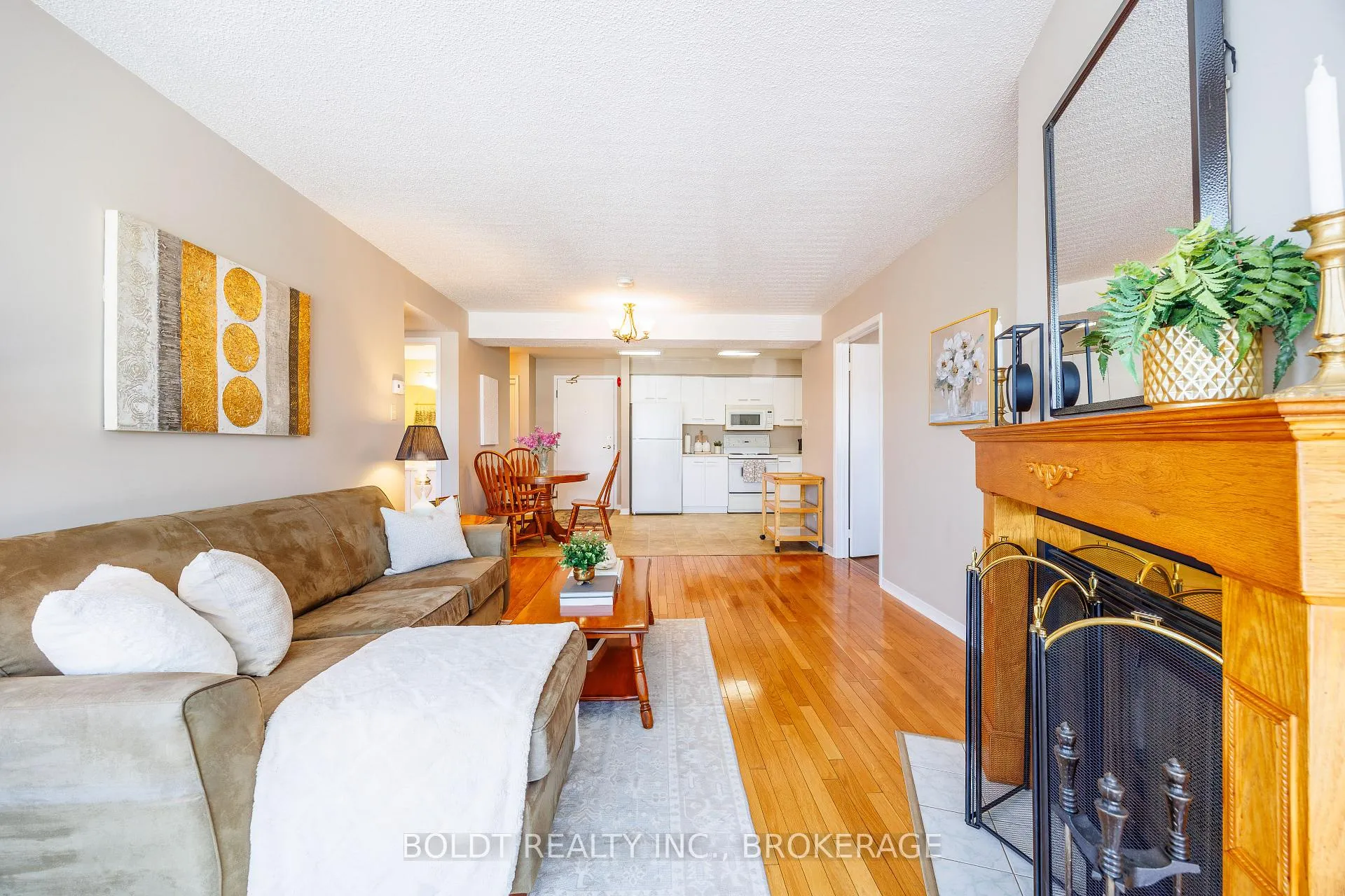 Photo 10 of Unit 313, 78 Roehampton Avenue, St. Catharines, Carlton/Bunting — HOMEH