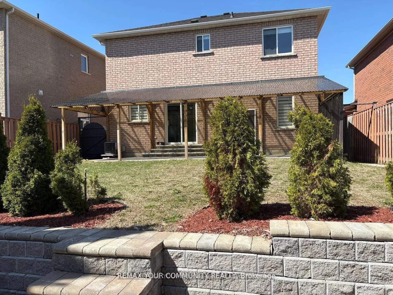 Photo 28 of 52 Stanley Street, Barrie, East Bayfield — HOMEH
