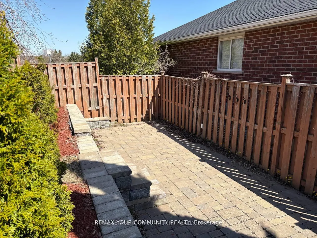 Photo 30 of 52 Stanley Street, Barrie, East Bayfield — HOMEH