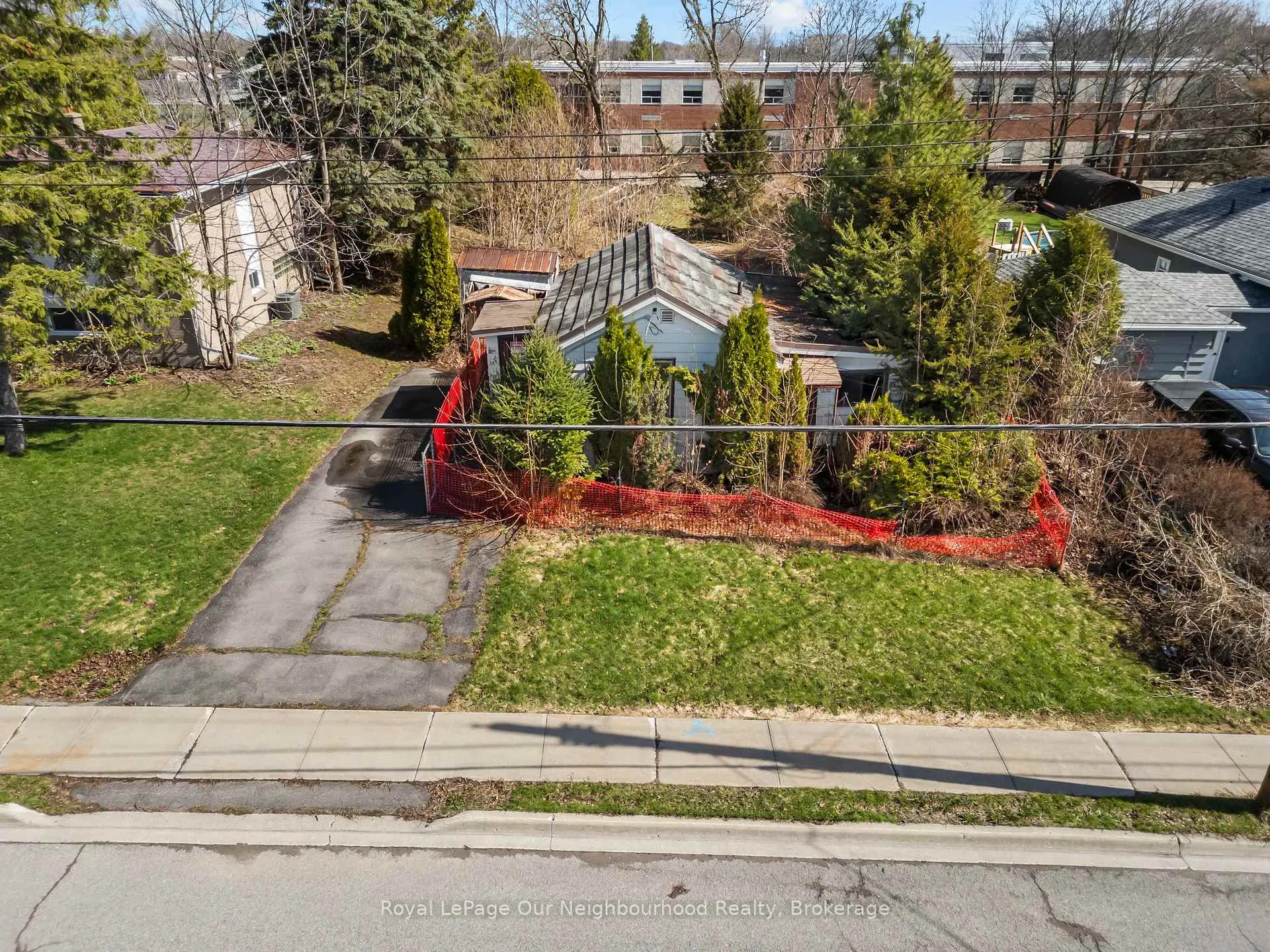 Photo 1 of 54 Paul Street, Prince Edward County, Picton Ward — HOMEH