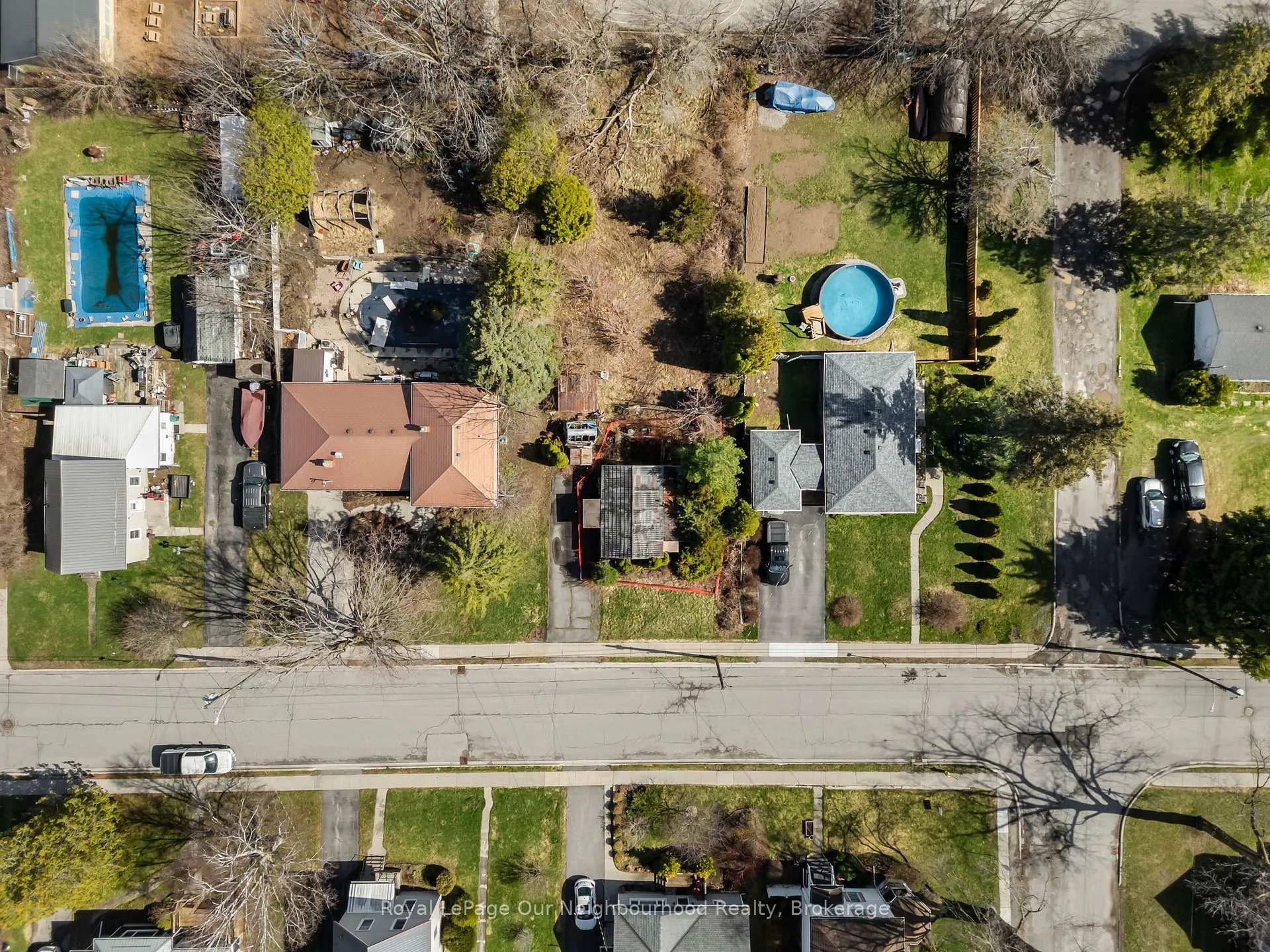 Photo 3 of 54 Paul Street, Prince Edward County, Picton Ward — HOMEH