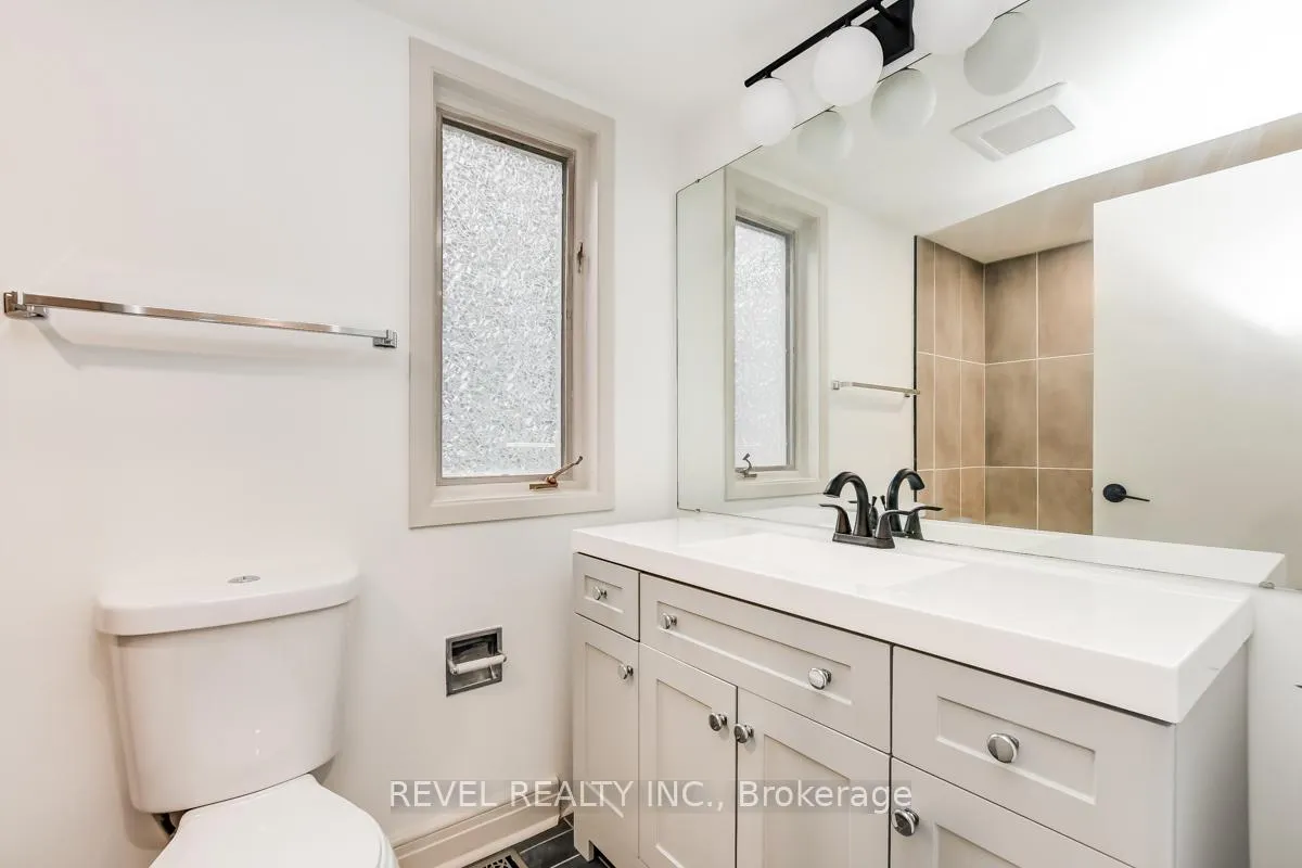 Photo 11 of 5 Sandhurst Court, Ottawa, Mooneys Bay/Riverside Park — HOMEH