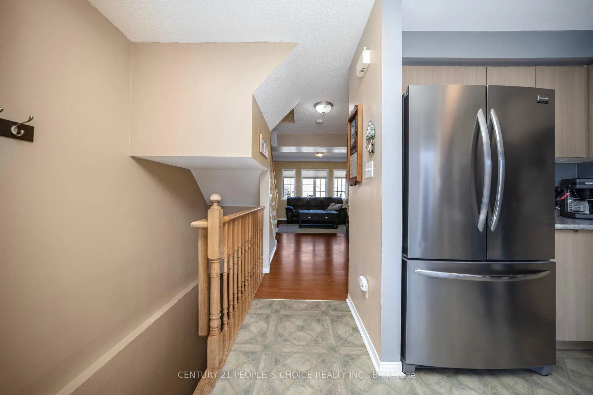 Photo 14 of 119 Spadina Road, Brampton, Brampton West — HOMEH
