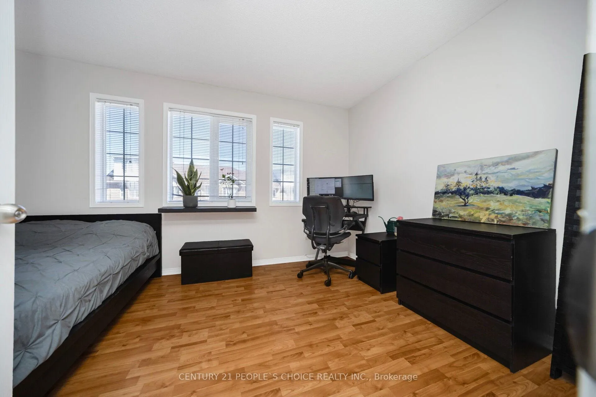 Photo 28 of 119 Spadina Road, Brampton, Brampton West — HOMEH