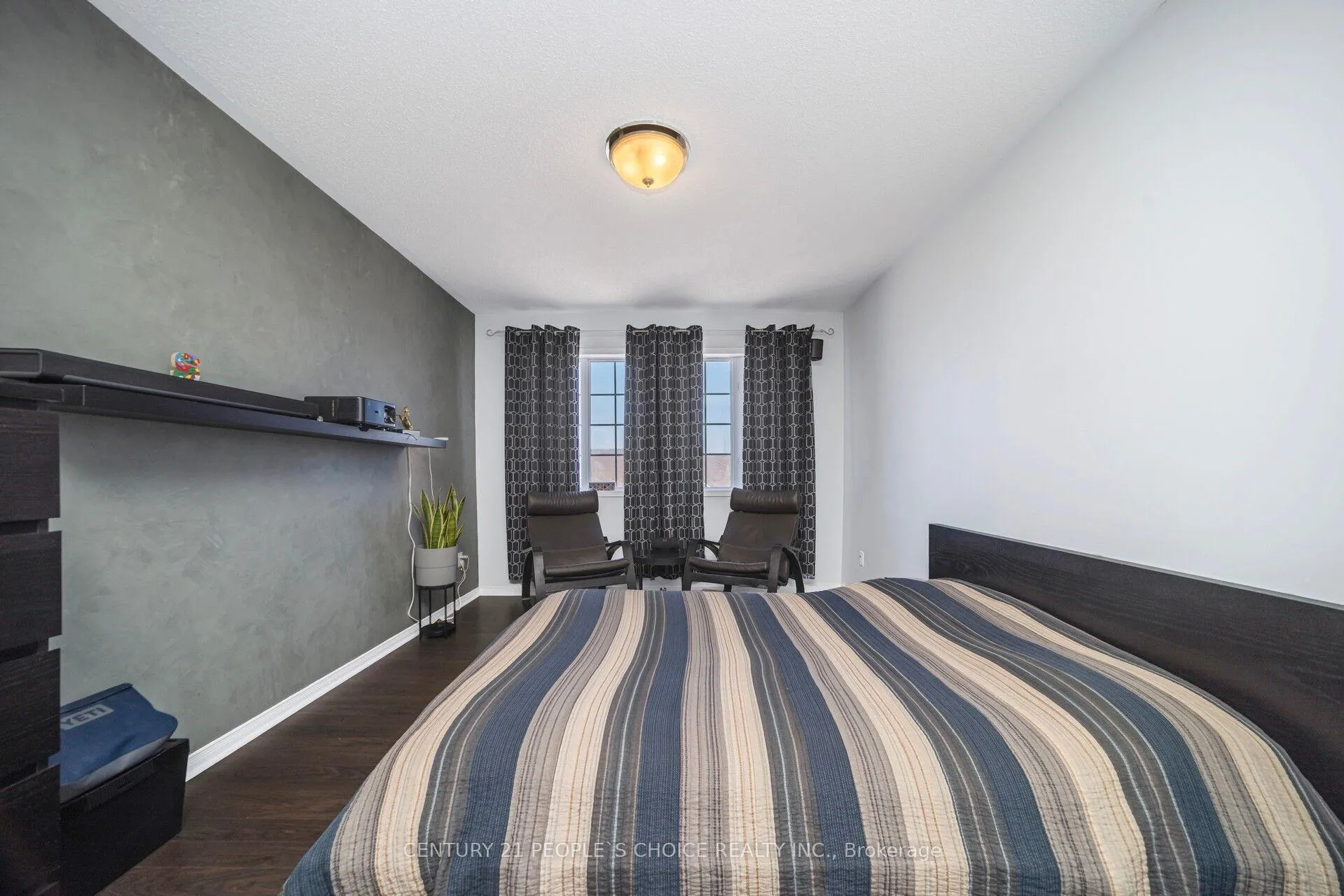 Photo 33 of 119 Spadina Road, Brampton, Brampton West — HOMEH