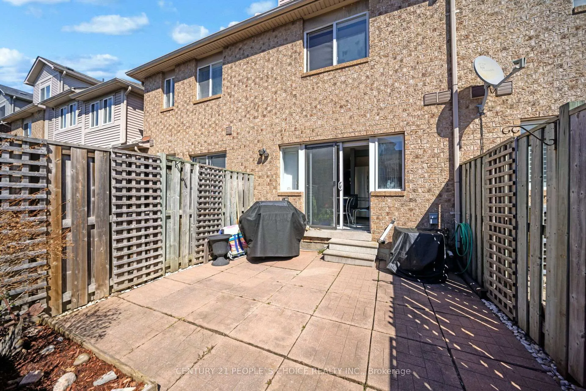 Photo 45 of 119 Spadina Road, Brampton, Brampton West — HOMEH