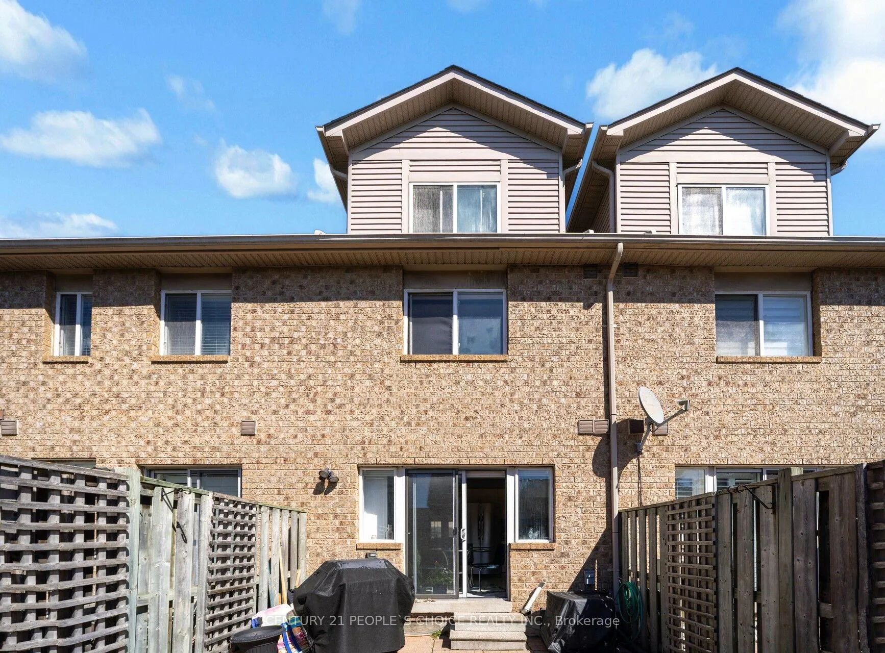 Photo 46 of 119 Spadina Road, Brampton, Brampton West — HOMEH