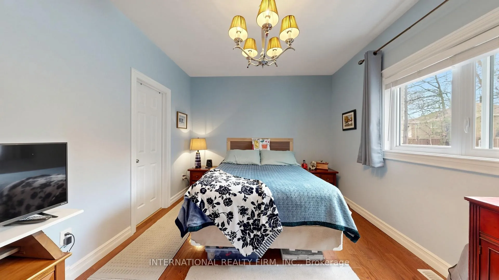 Photo 9 of 14 Stuart Avenue, Barrie, Innis-Shore — HOMEH