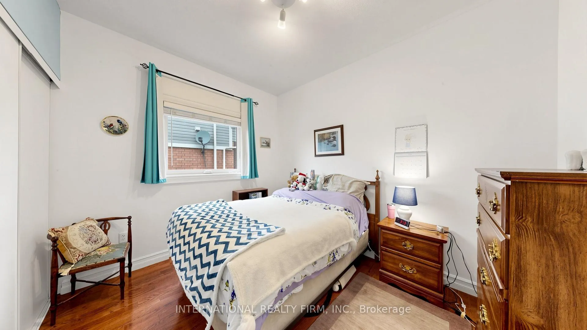 Photo 13 of 14 Stuart Avenue, Barrie, Innis-Shore — HOMEH