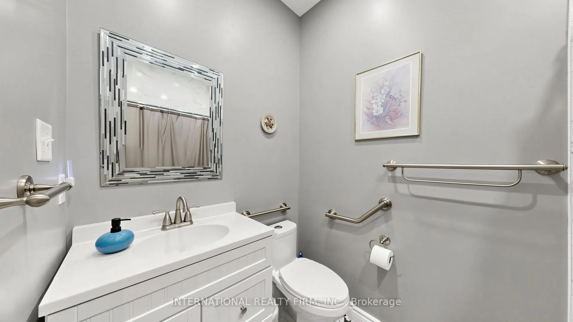 Photo 15 of 14 Stuart Avenue, Barrie, Innis-Shore — HOMEH
