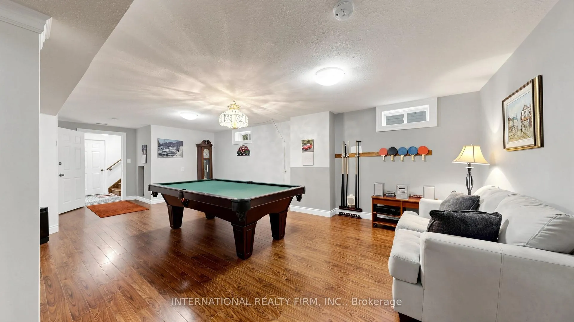 Photo 19 of 14 Stuart Avenue, Barrie, Innis-Shore — HOMEH