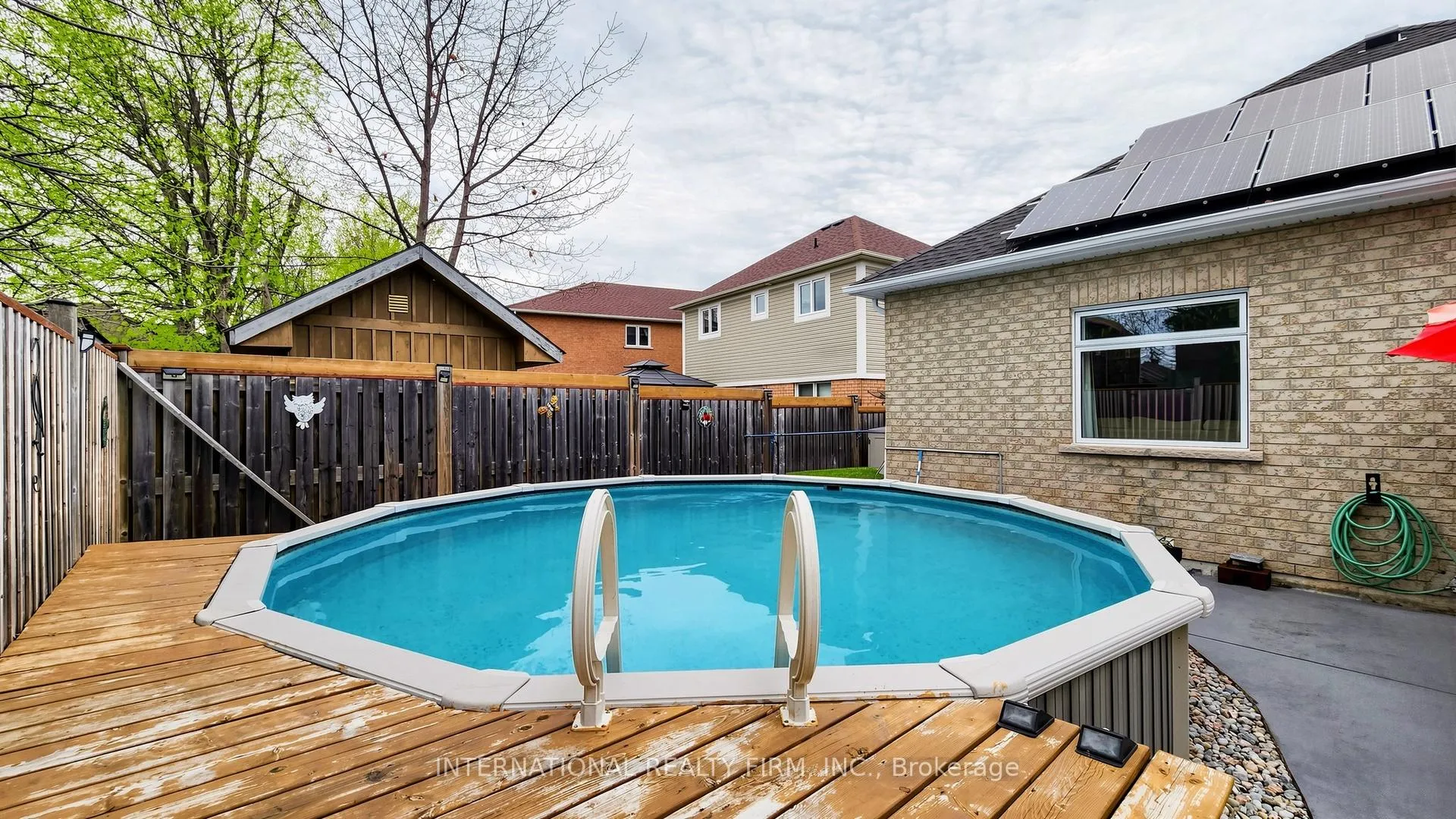 Photo 28 of 14 Stuart Avenue, Barrie, Innis-Shore — HOMEH