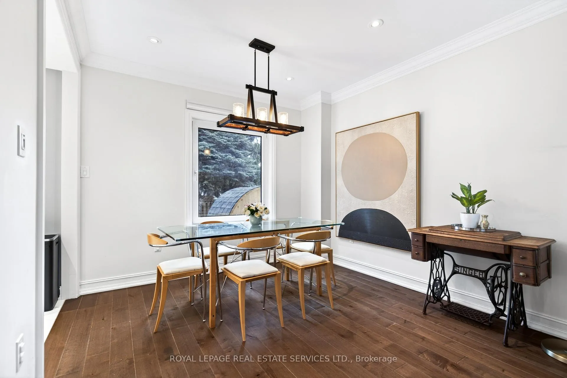 Photo 5 of 280 Nottingham Drive, Oakville, College Park — HOMEH