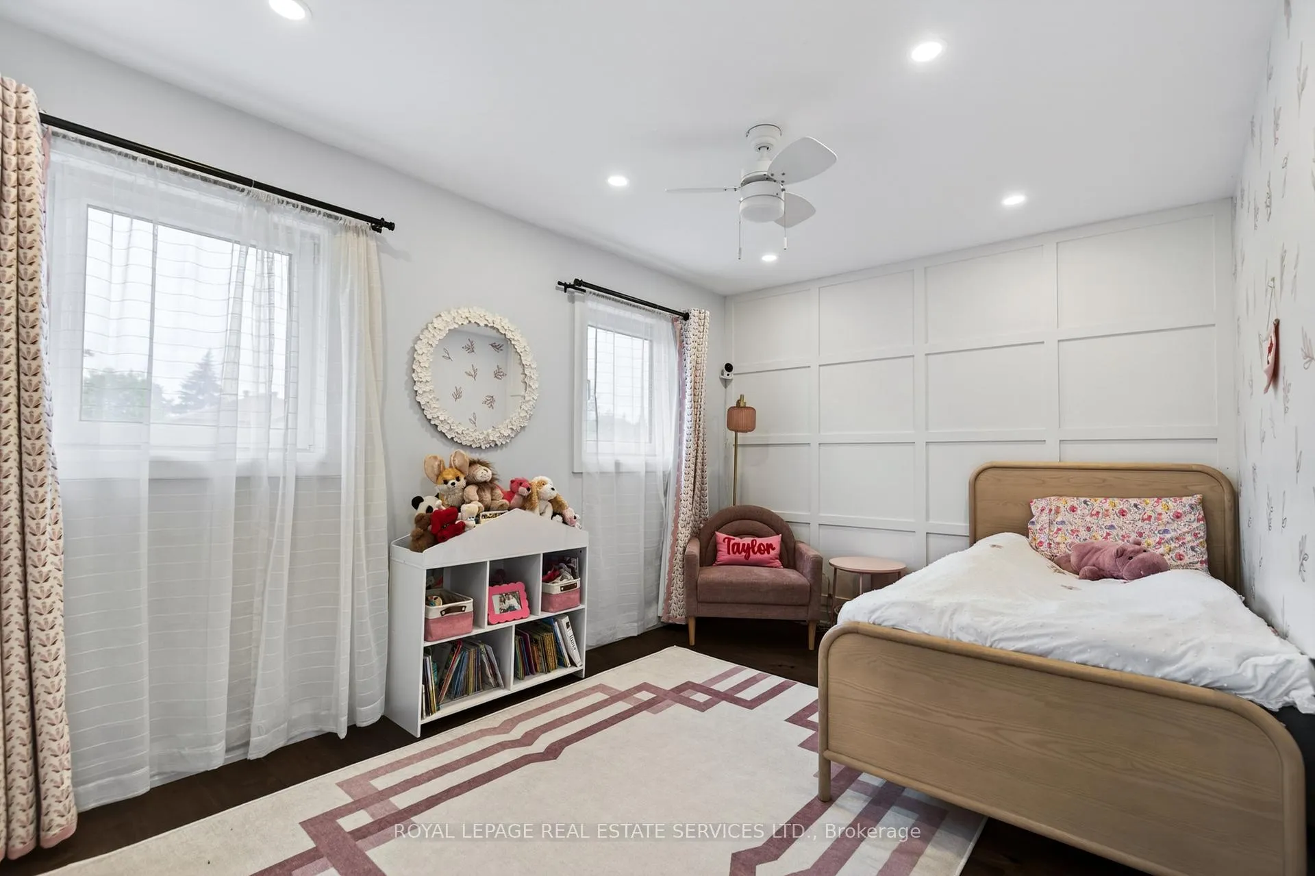 Photo 14 of 280 Nottingham Drive, Oakville, College Park — HOMEH