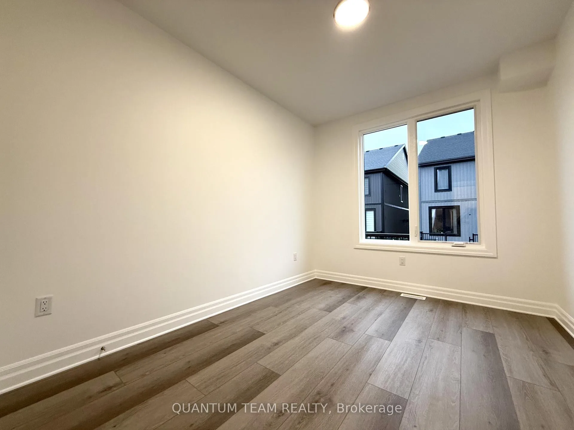 Photo 4 of Unit Main, 7481 Marvel Drive, Niagara Falls, Brown — HOMEH