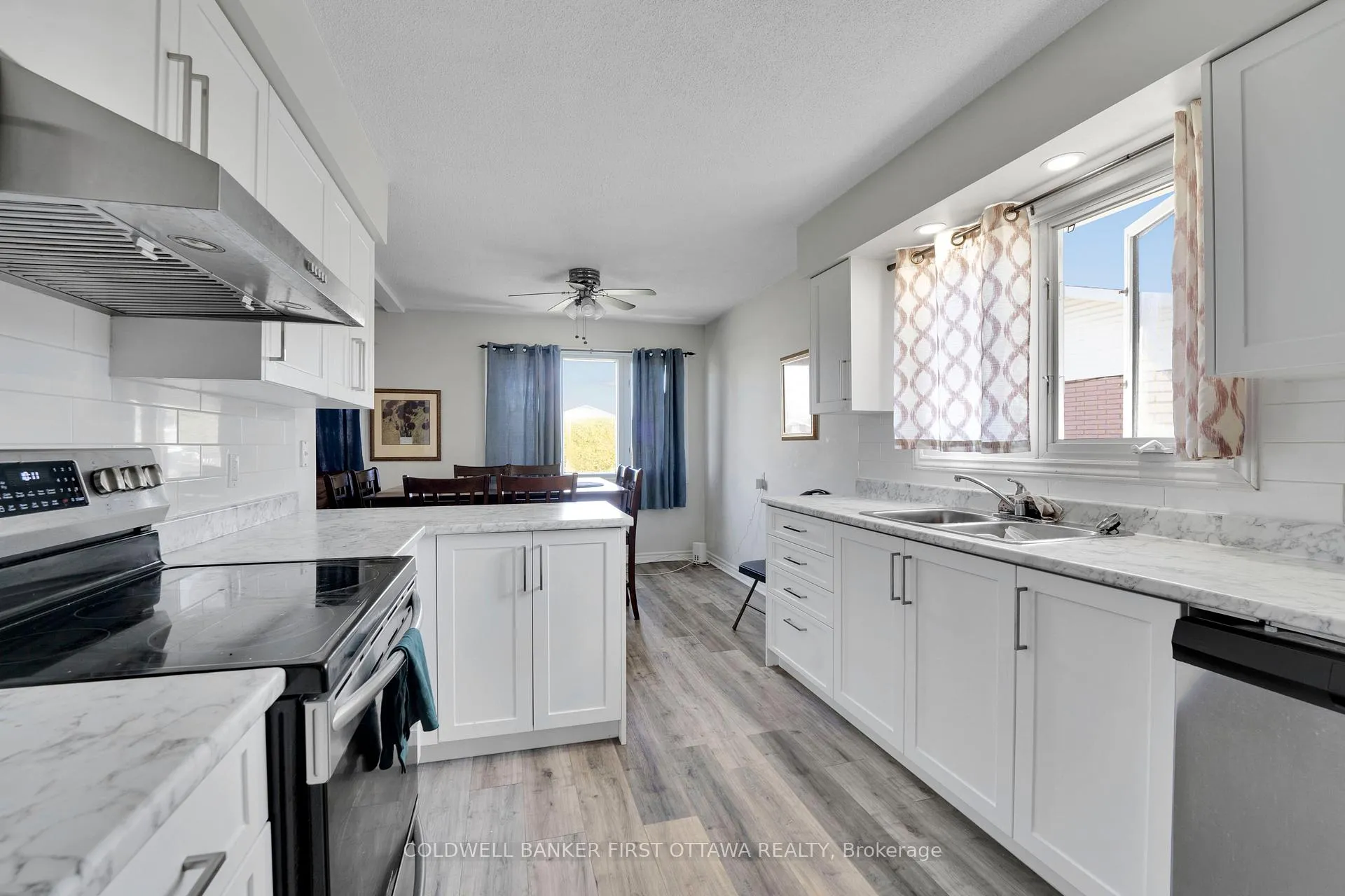 Photo 13 of 876 Balsam Drive, Ottawa, Chatelaine Village — HOMEH