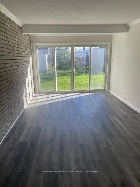 Photo 23 of 876 Balsam Drive, Ottawa, Chatelaine Village — HOMEH