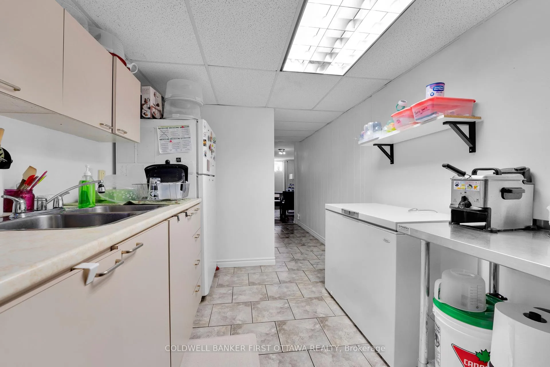 Photo 31 of 876 Balsam Drive, Ottawa, Chatelaine Village — HOMEH