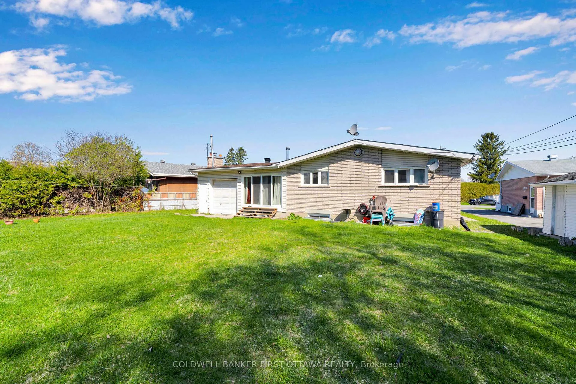 Photo 44 of 876 Balsam Drive, Ottawa, Chatelaine Village — HOMEH