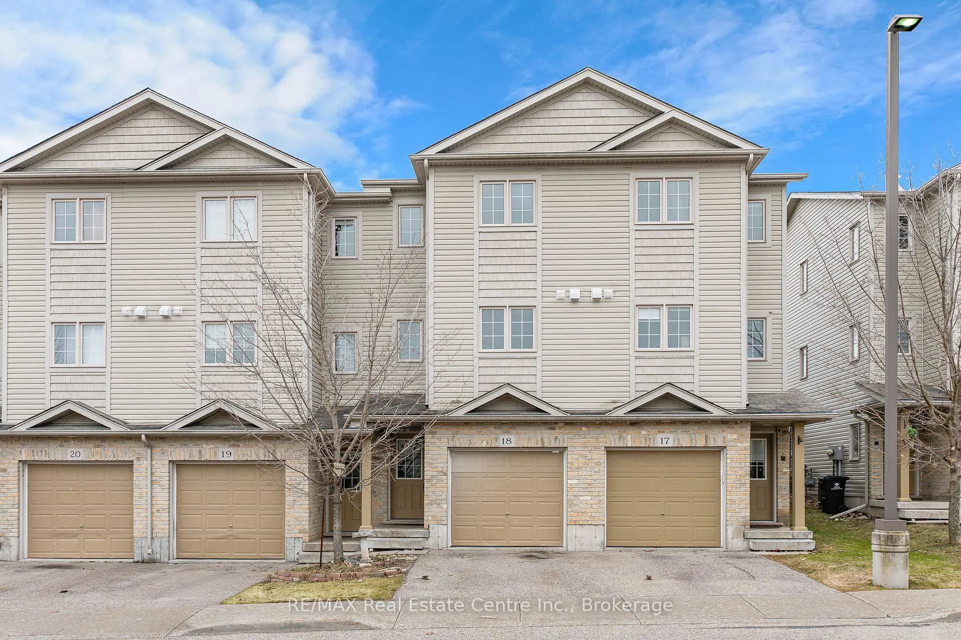 Photo 1 of Unit D18, 155 Highland Crescent, Kitchener — HOMEH