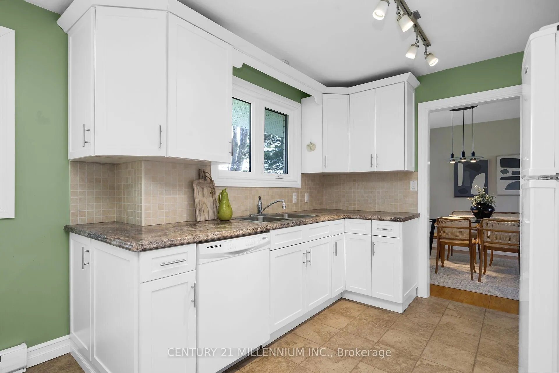 Photo 17 of 34 Millwood Road, Erin — HOMEH