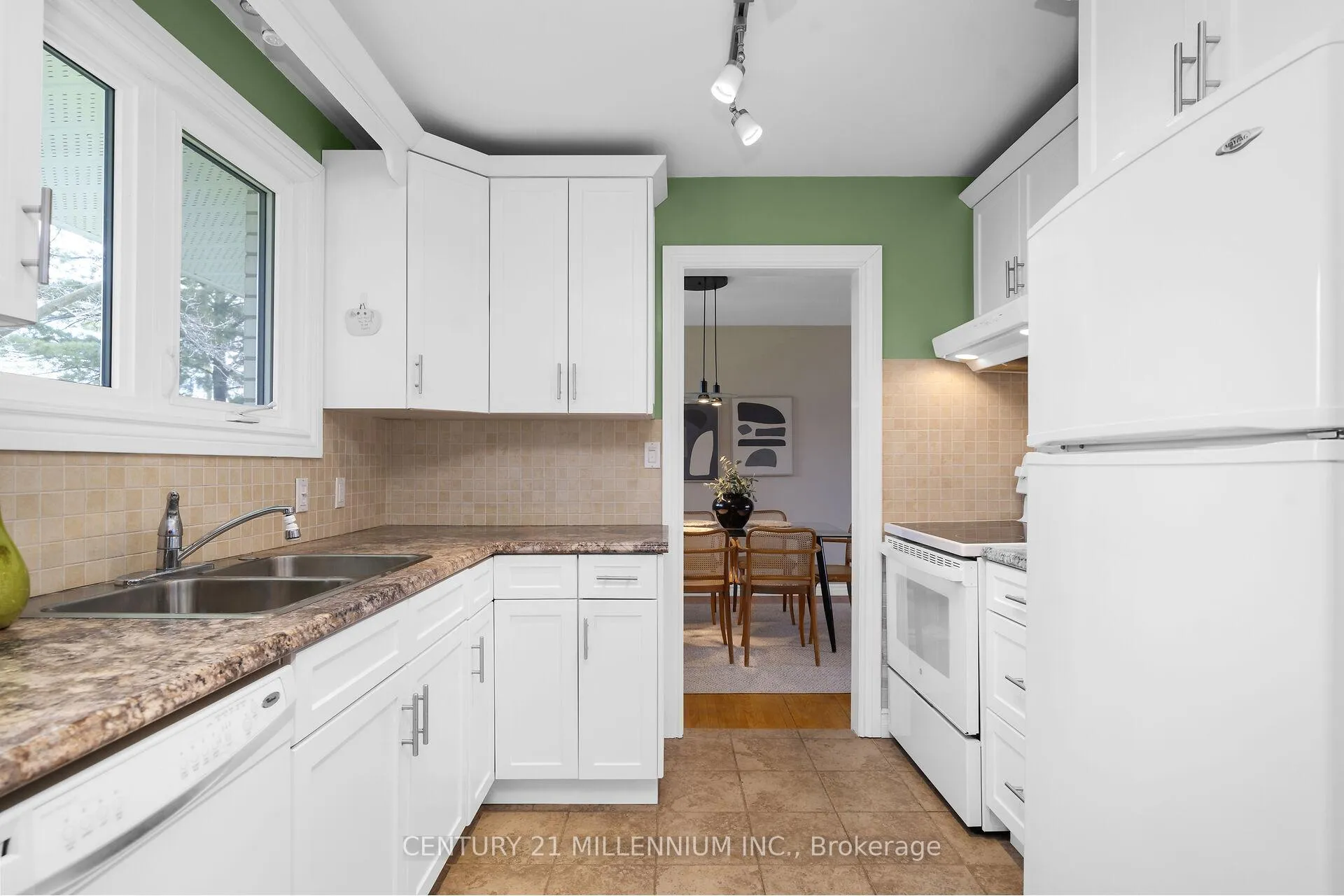 Photo 20 of 34 Millwood Road, Erin — HOMEH