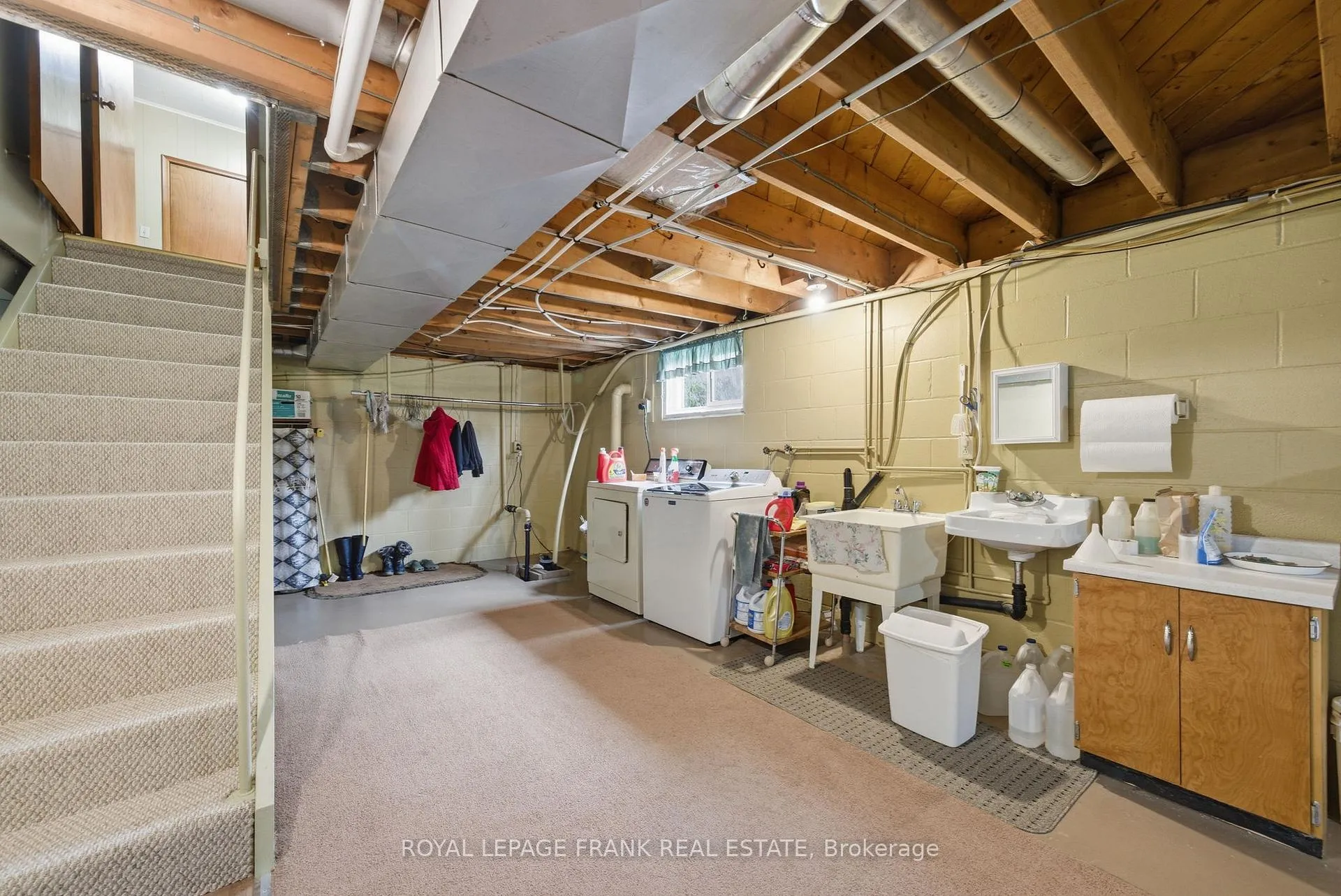 Photo 26 of 958 Eldon Road, Kawartha Lakes, Oakwood — HOMEH