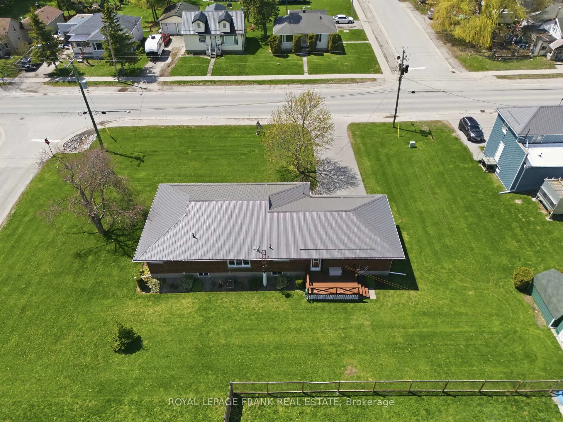 Photo 35 of 958 Eldon Road, Kawartha Lakes, Oakwood — HOMEH