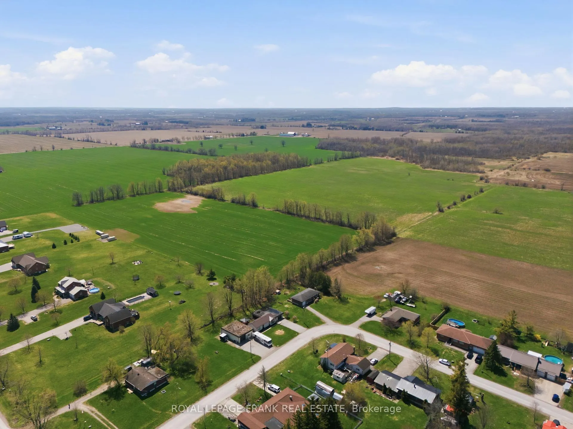 Photo 38 of 958 Eldon Road, Kawartha Lakes, Oakwood — HOMEH