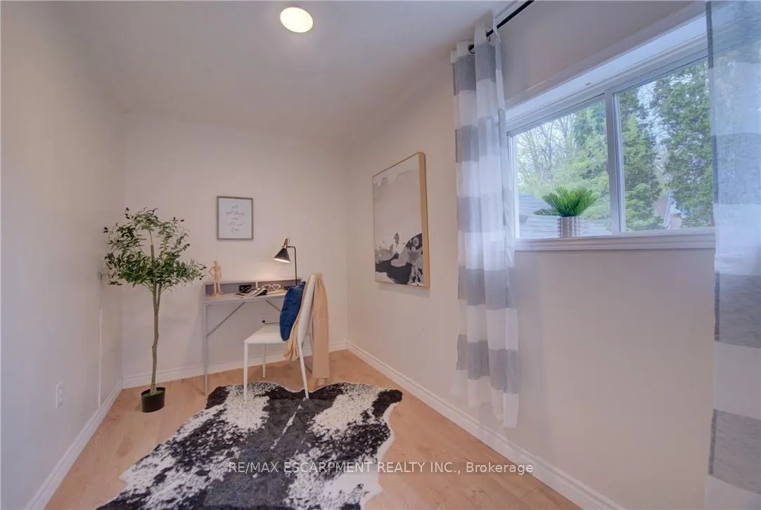 Photo 16 of 465 MacNab Street N, Hamilton, North End — HOMEH