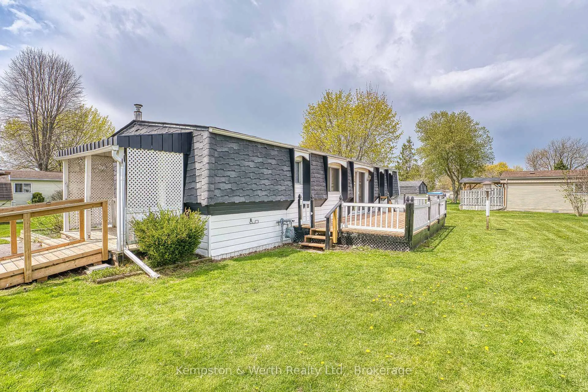 Photo 5 of 71 Fairview Crescent, North Perth, Listowel — HOMEH