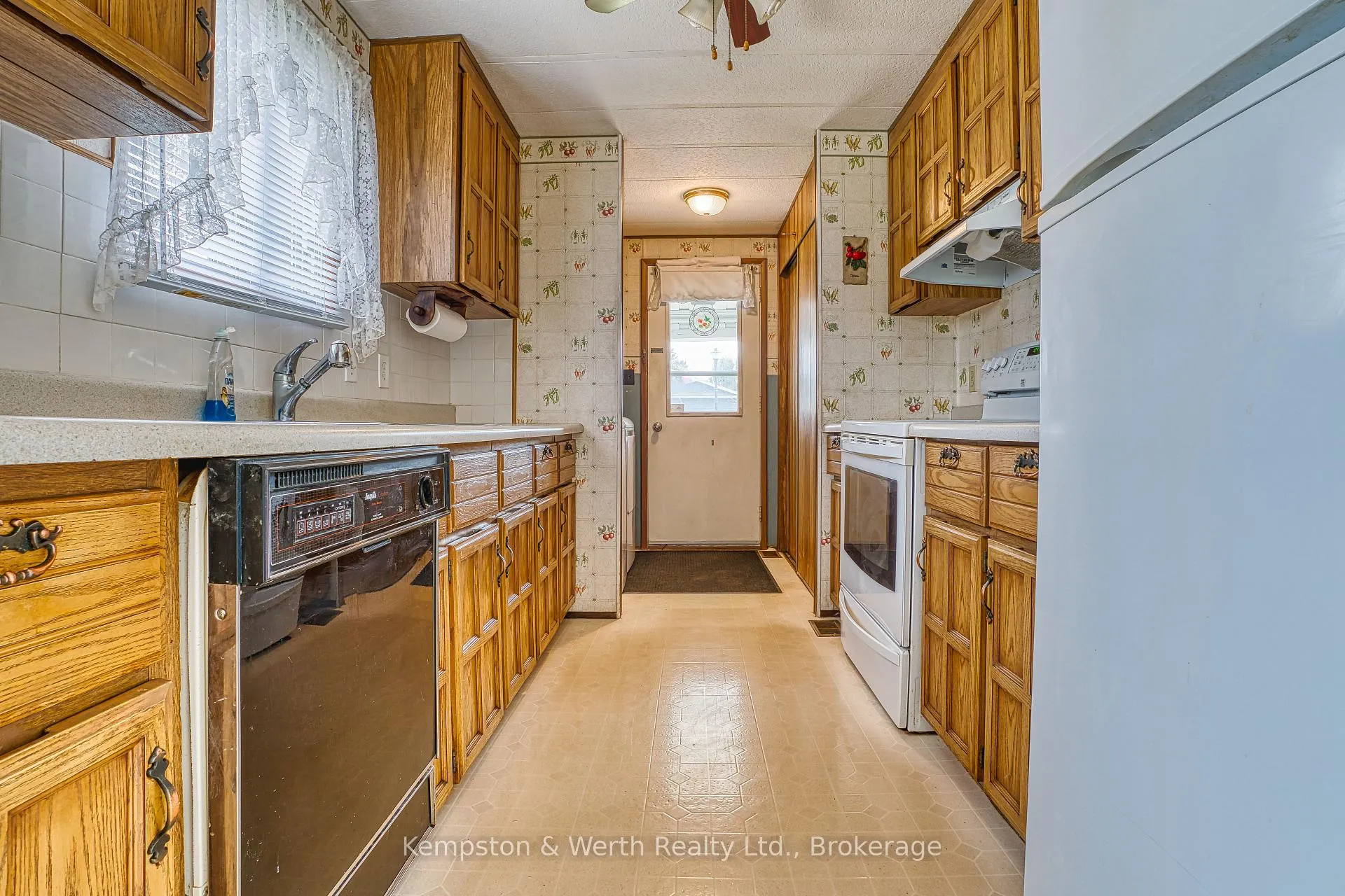 Photo 13 of 71 Fairview Crescent, North Perth, Listowel — HOMEH