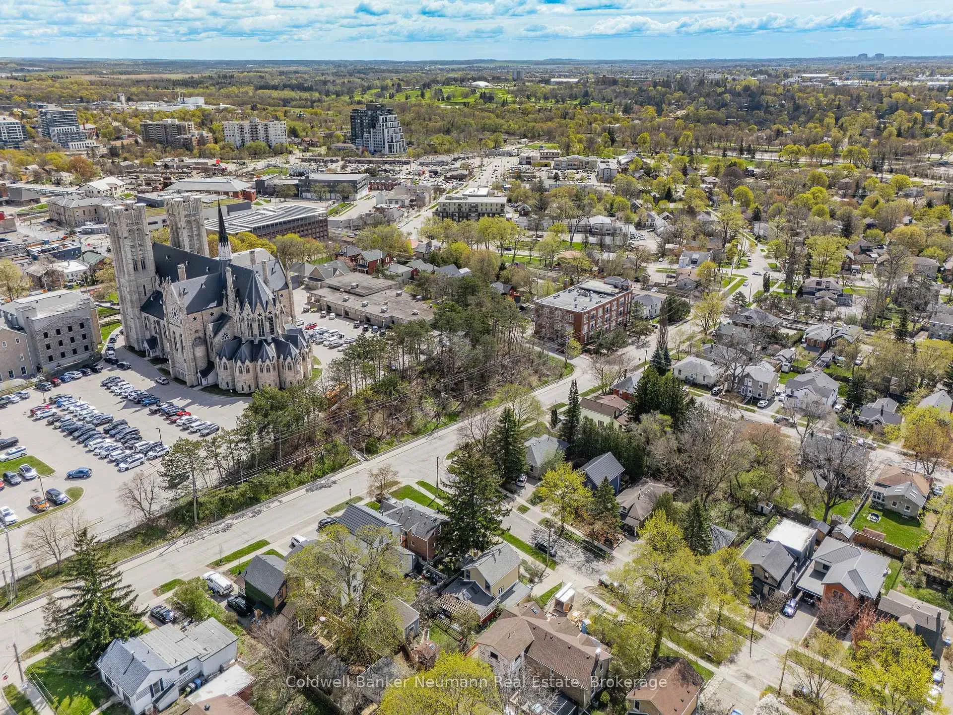Photo 6 of 7 Durham Street, Guelph, Downtown — HOMEH