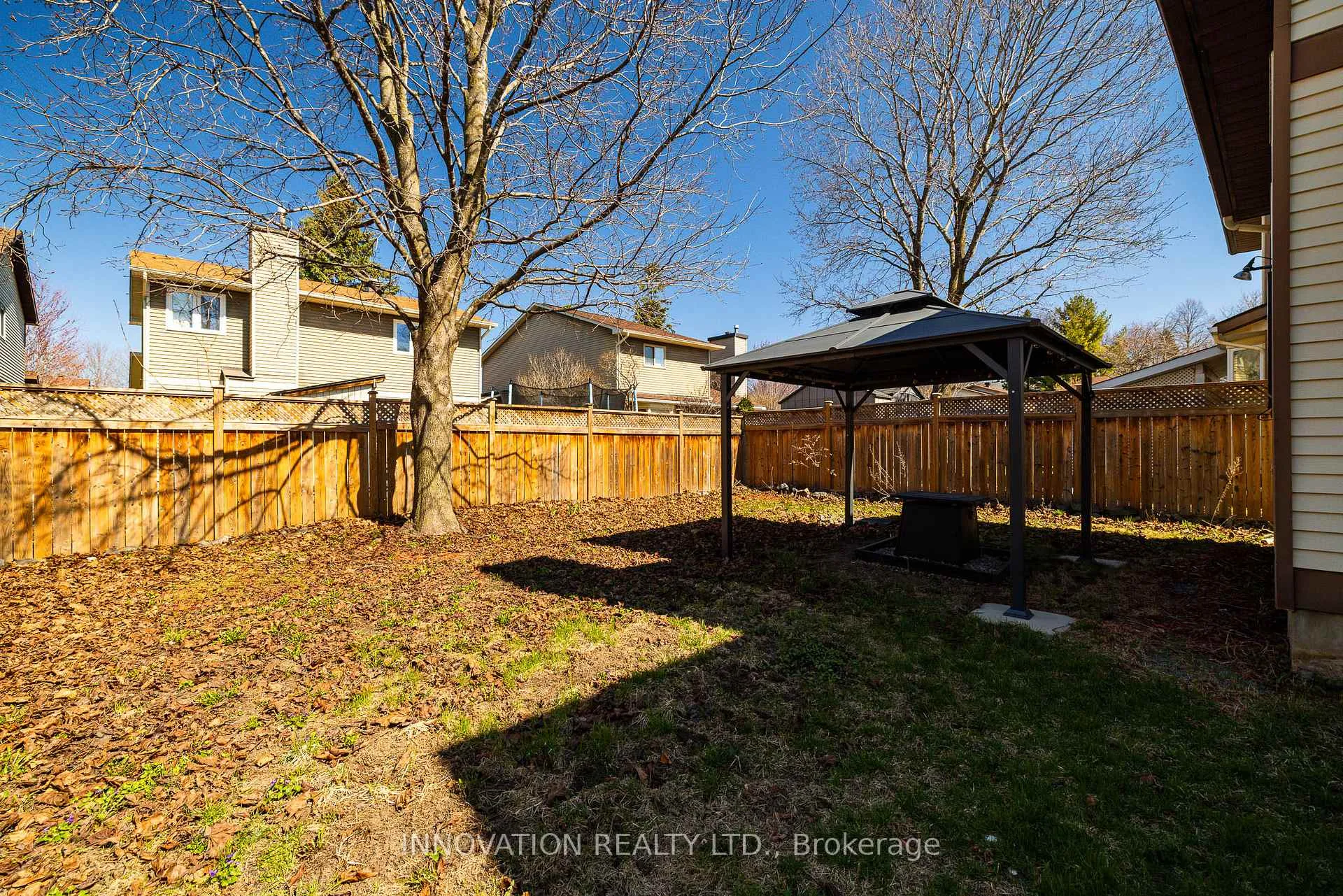 Photo 6 of 42 Liston Crescent, Ottawa, Kanata - Katimavik — HOMEH