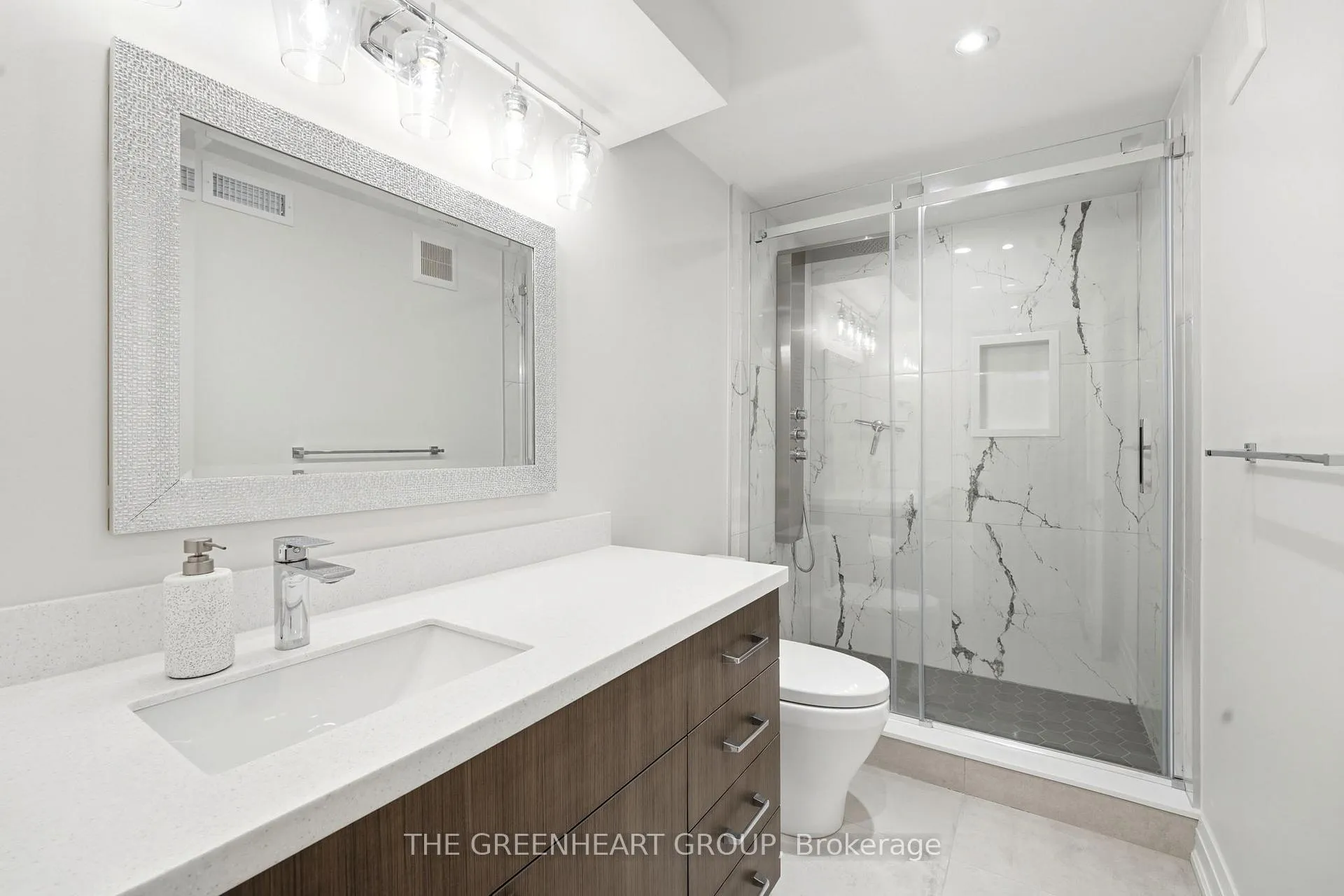 Photo 34 of 32 Sonny Street, Vaughan, Maple — HOMEH