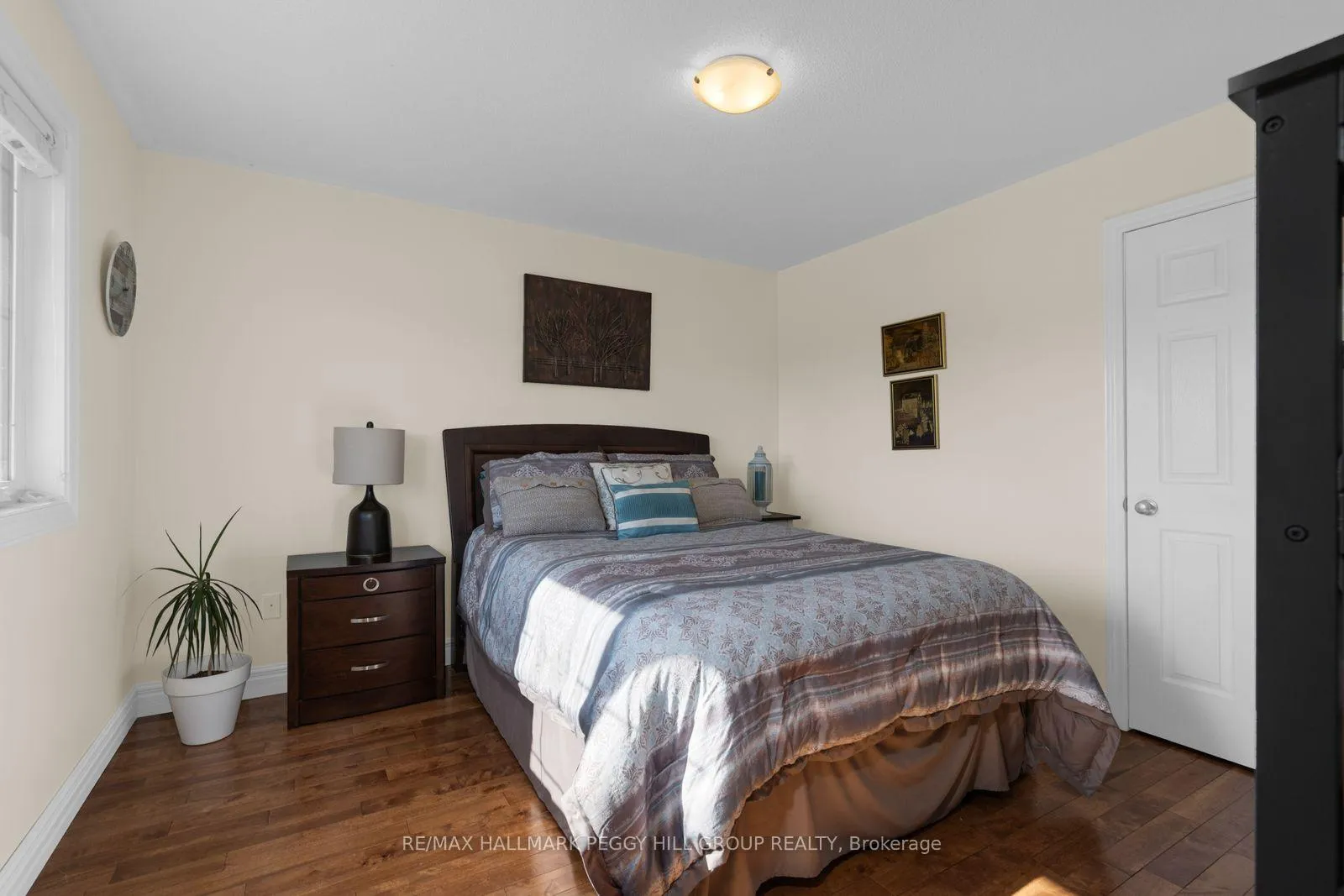 Photo 15 of 142 Ferndale Drive S, Barrie, Ardagh — HOMEH