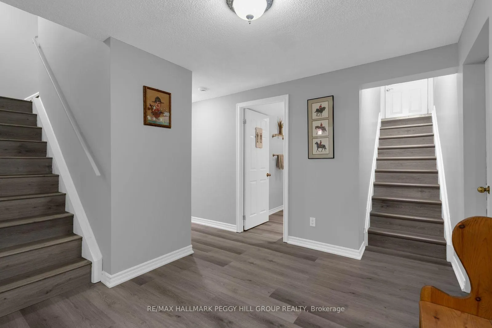 Photo 24 of 142 Ferndale Drive S, Barrie, Ardagh — HOMEH