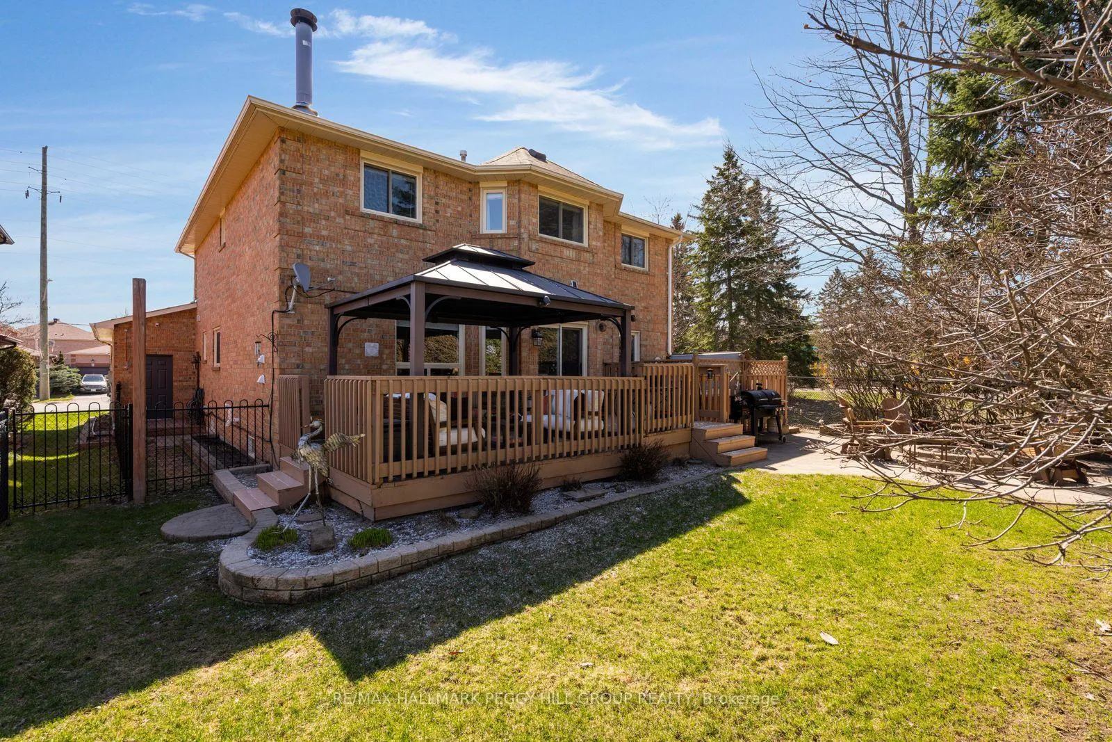 Photo 25 of 142 Ferndale Drive S, Barrie, Ardagh — HOMEH