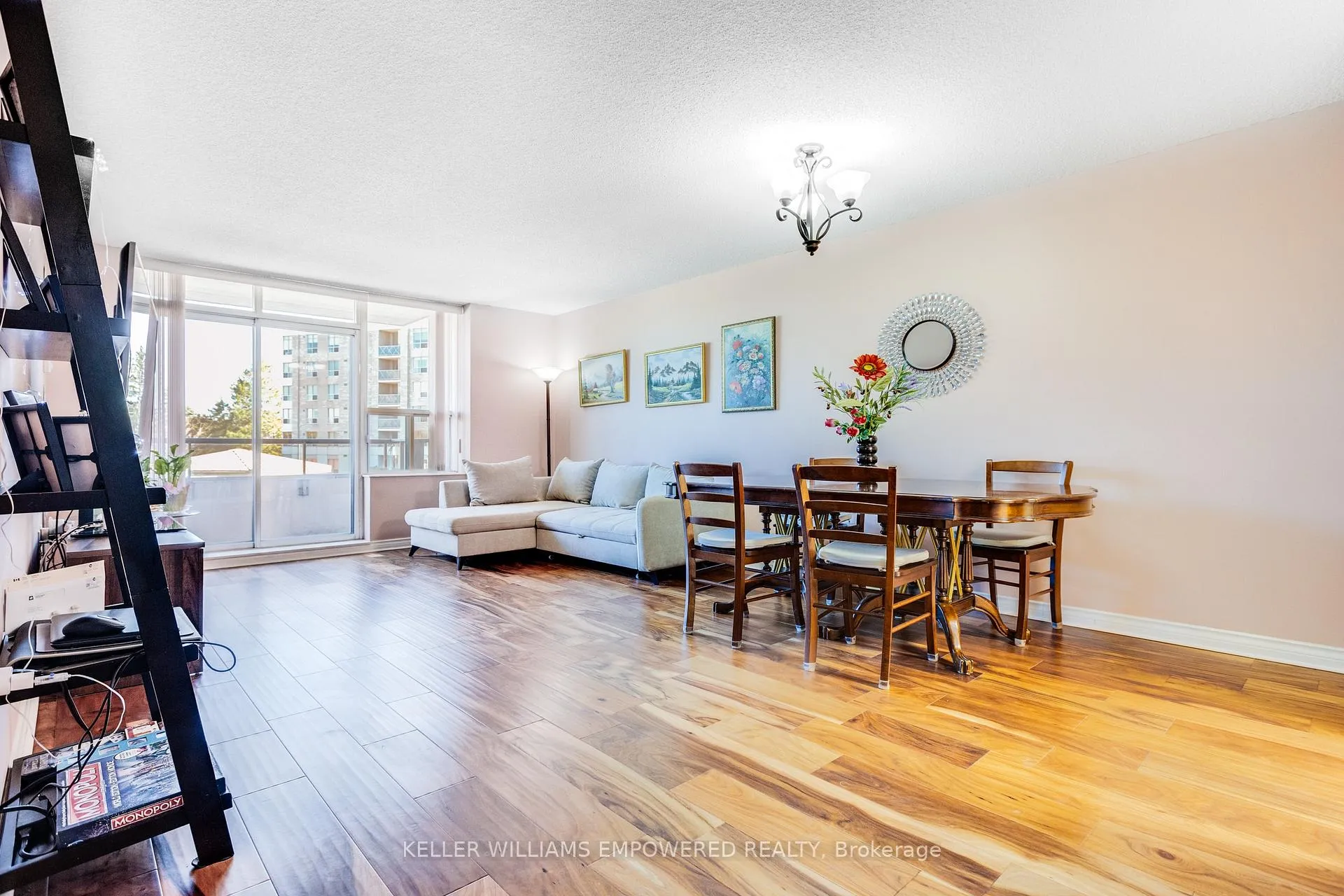 Photo 5 of Unit 201, 2100 John Street, Markham, German Mills — HOMEH