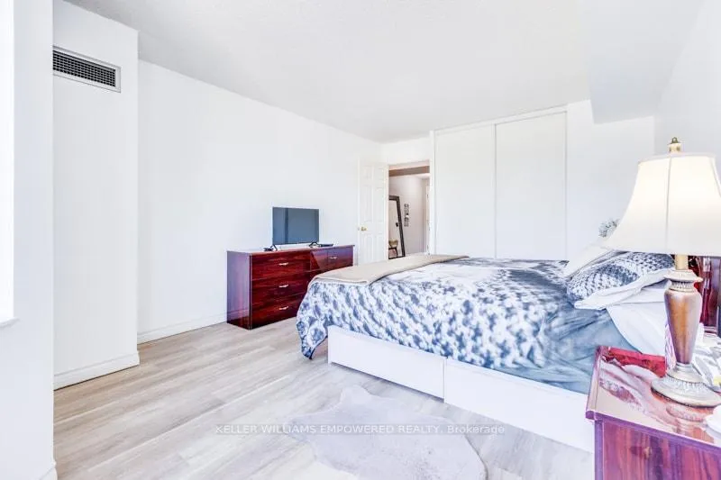 Photo 17 of Unit 201, 2100 John Street, Markham, German Mills — HOMEH