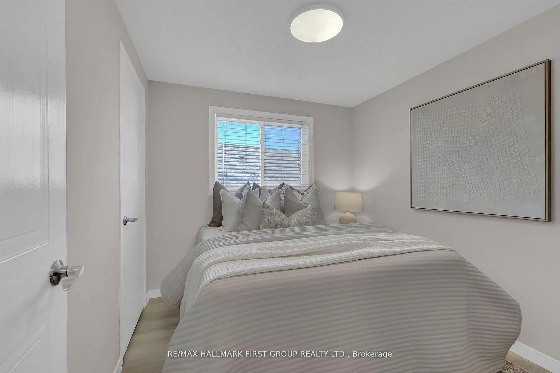 Photo 26 of 159 Sandringham Drive, Clarington, Courtice — HOMEH