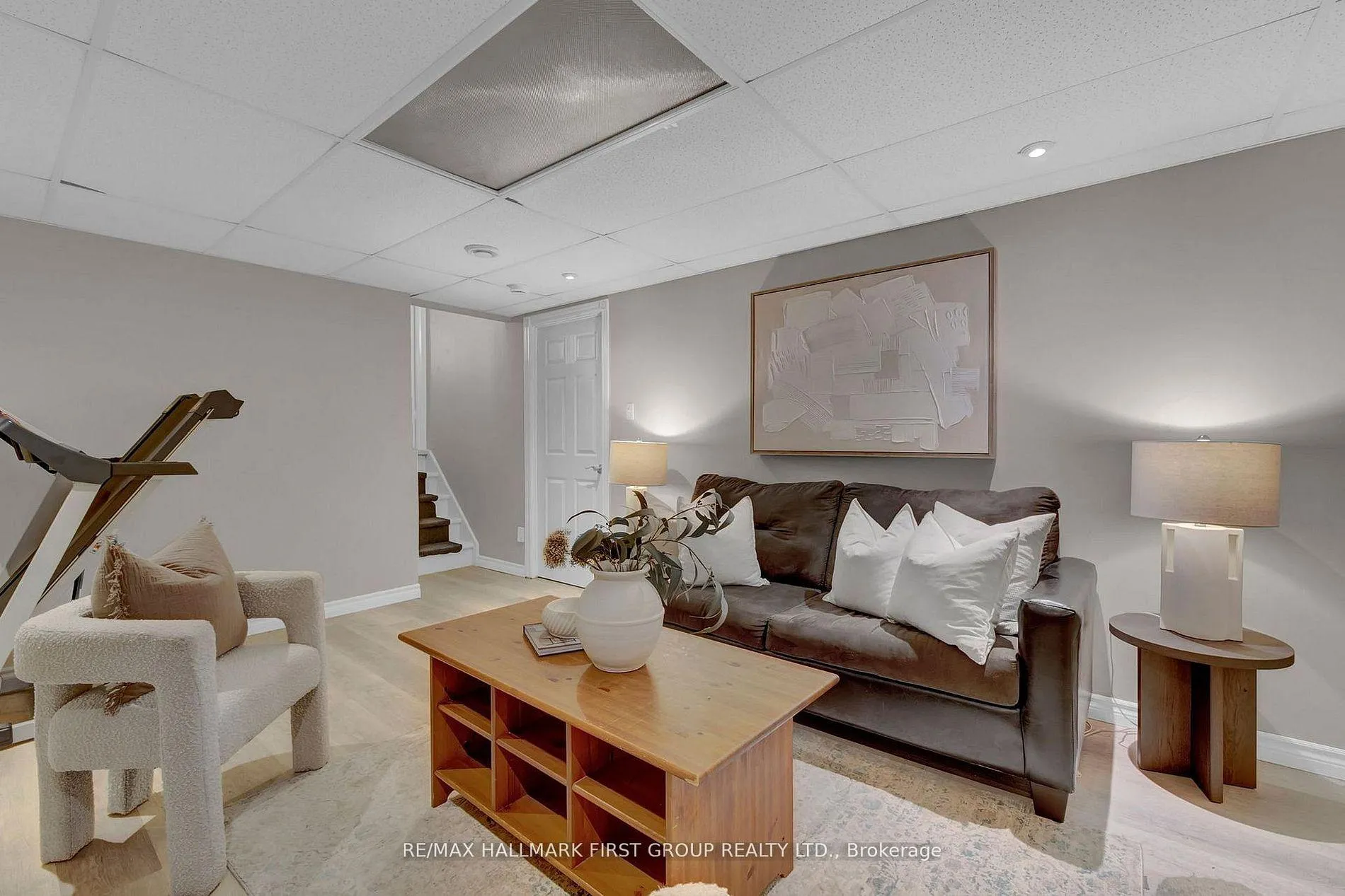 Photo 41 of 159 Sandringham Drive, Clarington, Courtice — HOMEH