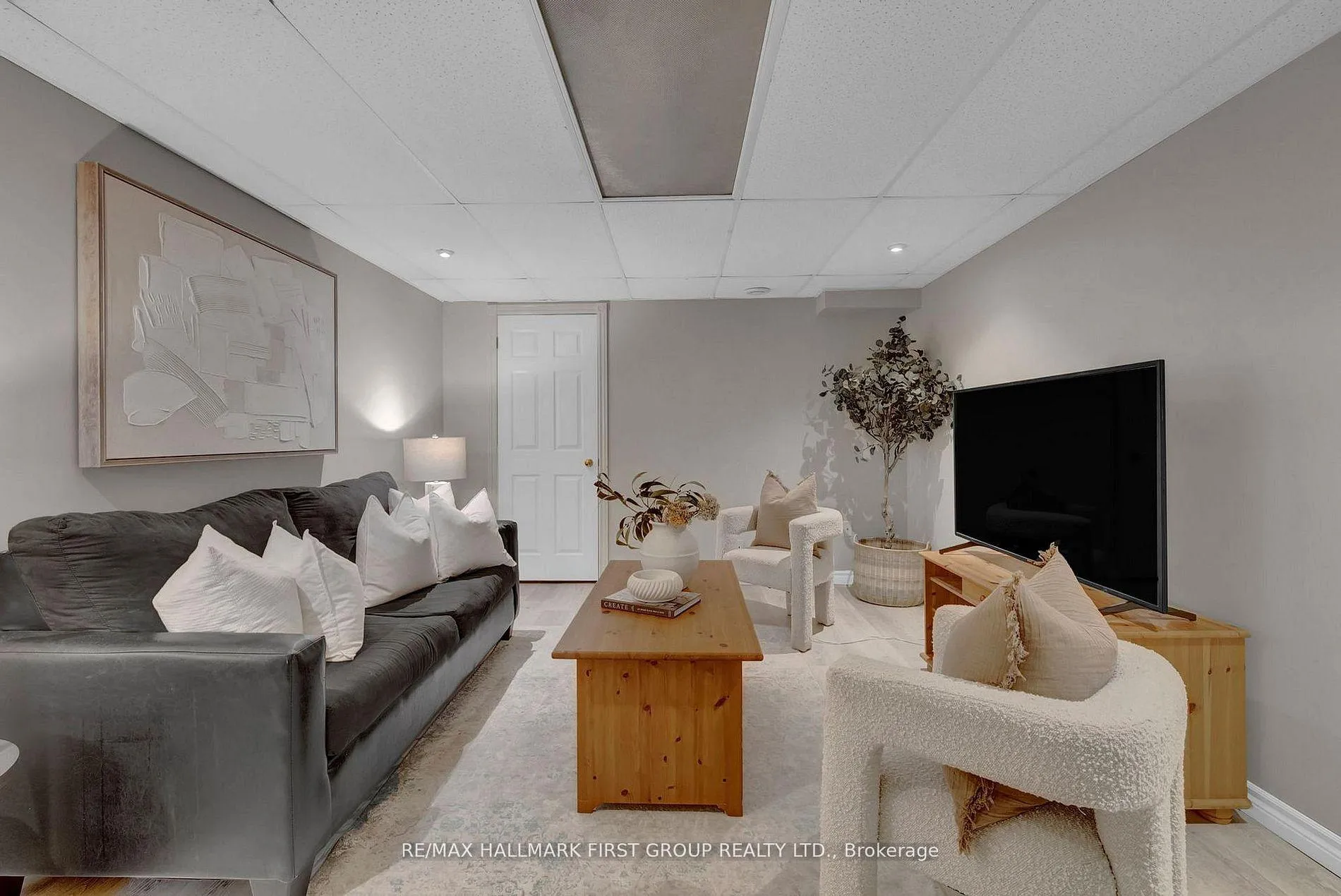 Photo 42 of 159 Sandringham Drive, Clarington, Courtice — HOMEH